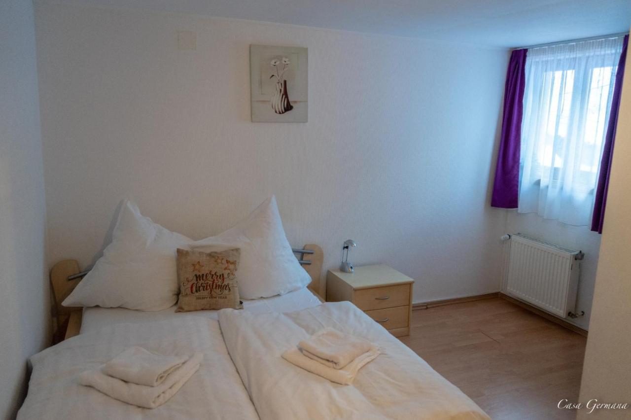 Hotel Casa Germana Lupeni  Exteriér fotografie